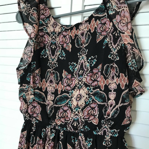 Flower printed Midi dress - Picture 2 of 4